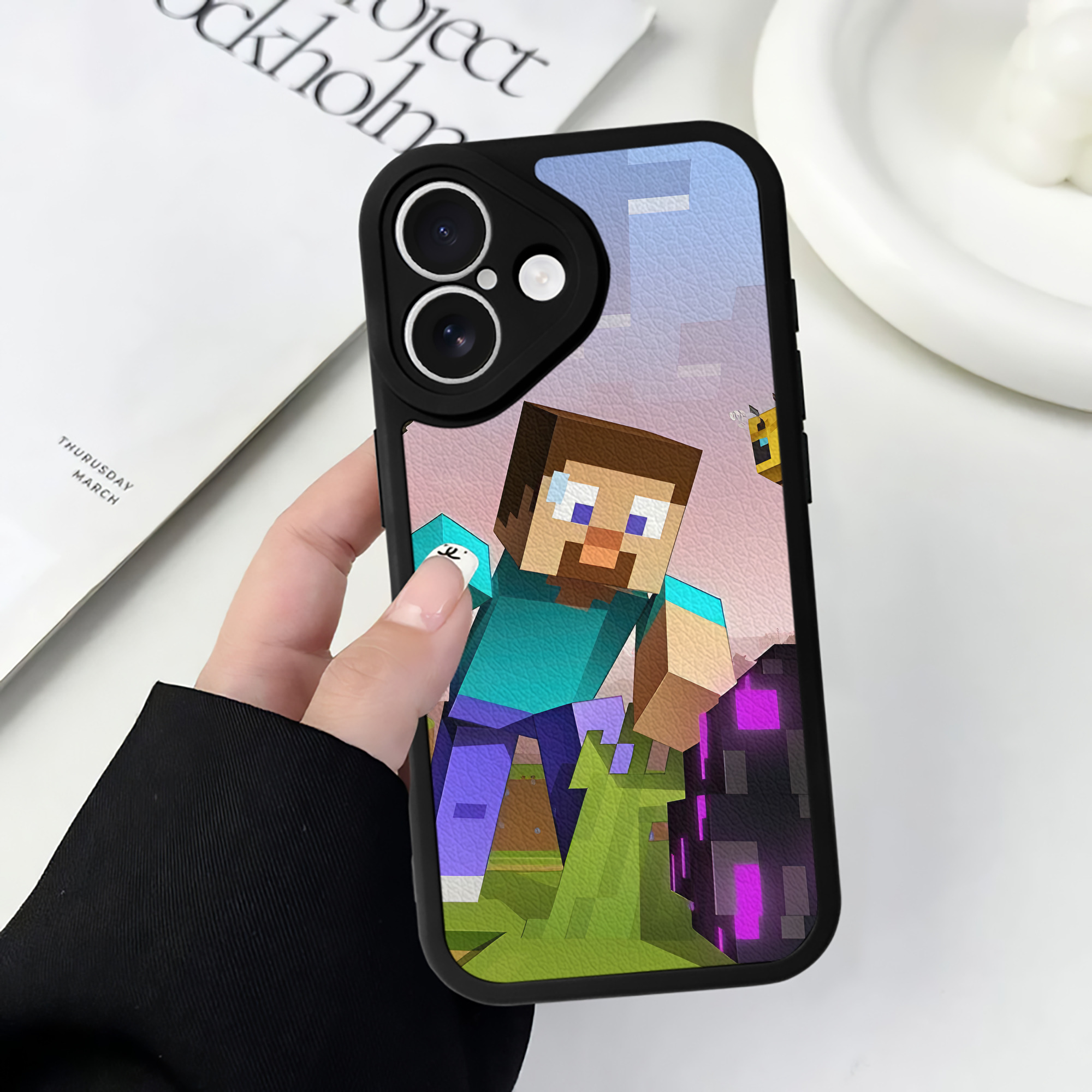 （画像用） マインクラフト ブロックの世界 Minecraft MC Block world 【iPhone 16シリーズ対応】シリコンスマホケース（レザー調） 材質：シリコン